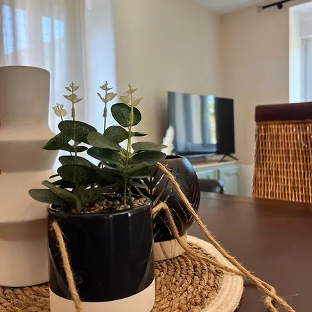 An Ti Bras Apartment *